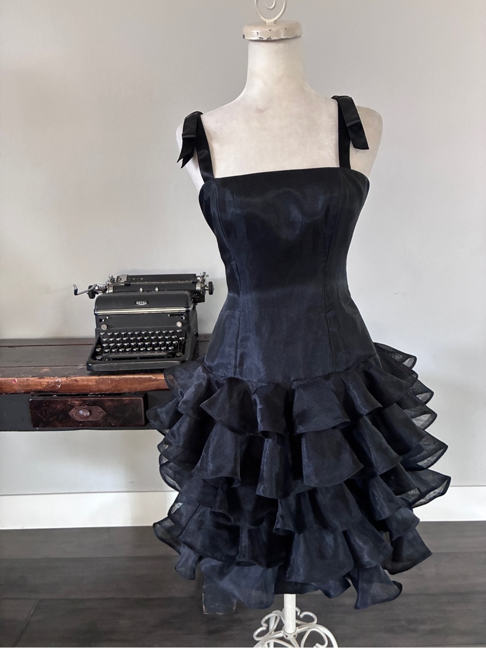 Vintage Victor Costa 1980’s Black Ruffled Cocktail Dress - Size 6